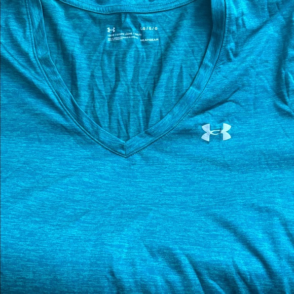 Under Armour Women's teal V-Neck Tee - Picture 4 of 4
